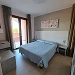 Le Anfore Di Nora Domo 4*