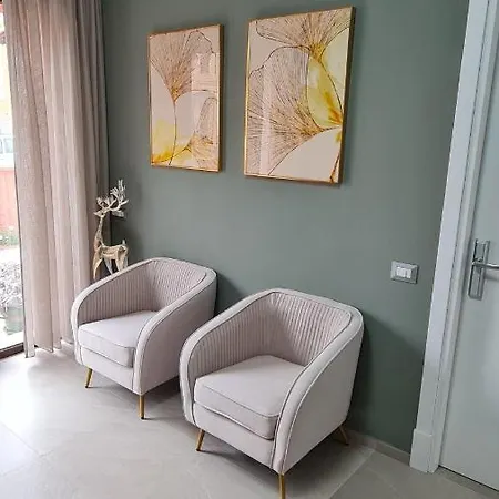 Le Anfore Di Nora Domo Pensión