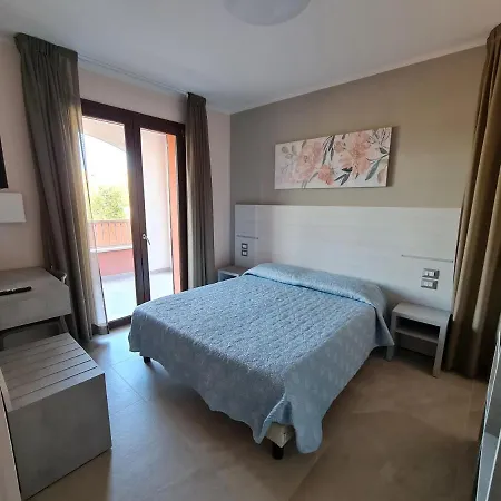Le Anfore Di Nora Domo 4*