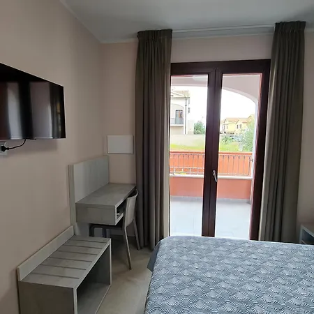 Penzion Le Anfore Di Nora Domo Pula